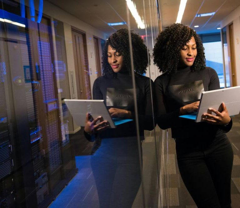 IT consultant 311 768x668